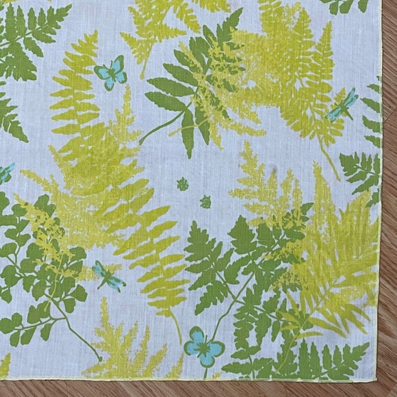 Set of 4 Vintage Fern Butterfly Cotton Napkins Yellow Green 70s - Picture 3 of 4